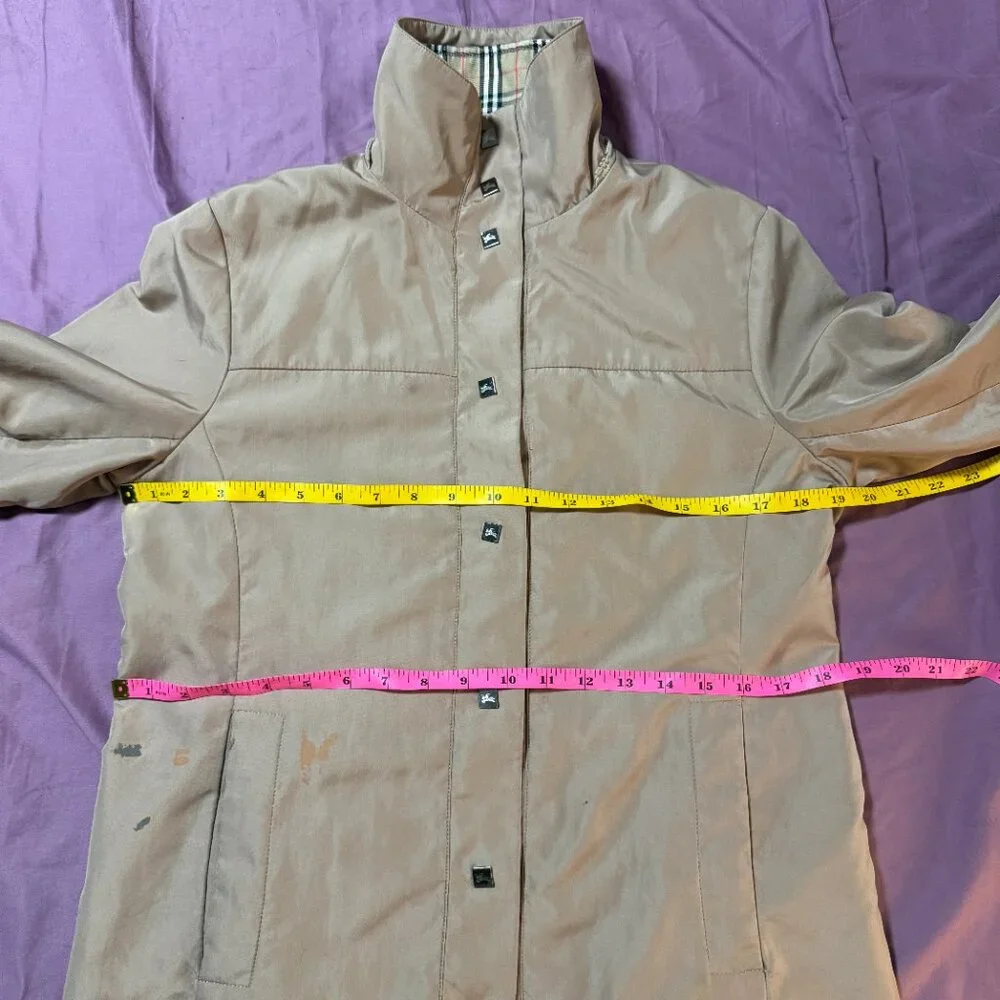 Vintage Burberry trench coat jacket w/Nova Check lining size Medium - READ - Picture 5 of 13